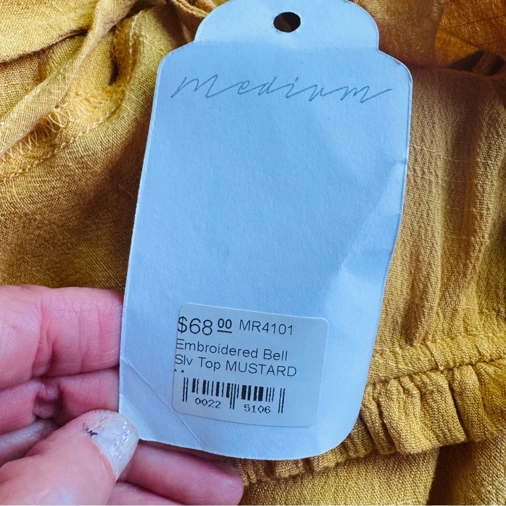 Moon river mustard bell sleeve open back nwt medium
